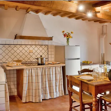 La Casina Della Sassa (Tuscany)